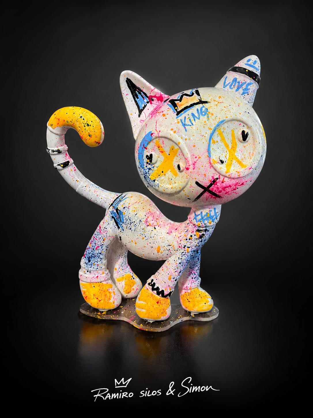 Cat Zyon Cotton Splash – Escultura Exclusiva 25 cm