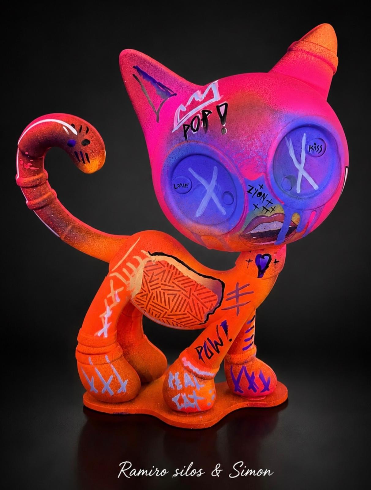 Cat Zyon Sunset Pulse – Escultura Artística em Polipropileno Maciço 25 cm | Edição Colecionável