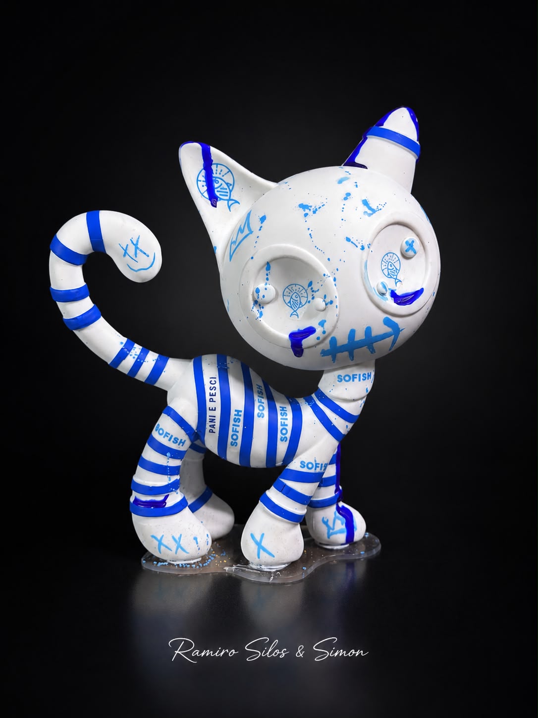 Cat Zyon "Sofish" – Escultura Artística Exclusiva Inspirada no Renomado Restaurante Sofish, Puglia, Itália